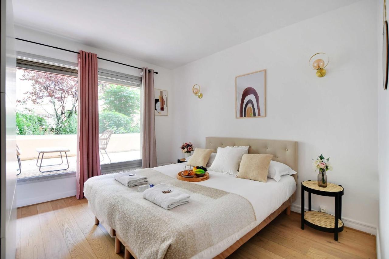 Elegant Apartment - 2Br-6P - Tour Eiffel ปารีส ภายนอก รูปภาพ